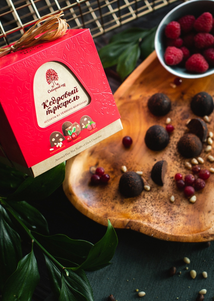 Кедровый трюфель «Ассорти из тёмного шоколада», 120 г — классический, малина, клюква