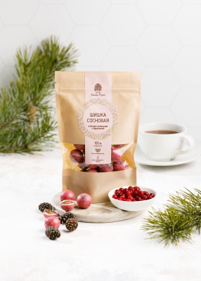 Сосновая шишка в белом шоколаде с брусникой, 185 г