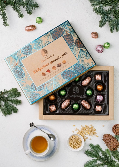 ★ Набор конфет «Кедровая фантазия», 210 г в подарочной обложке