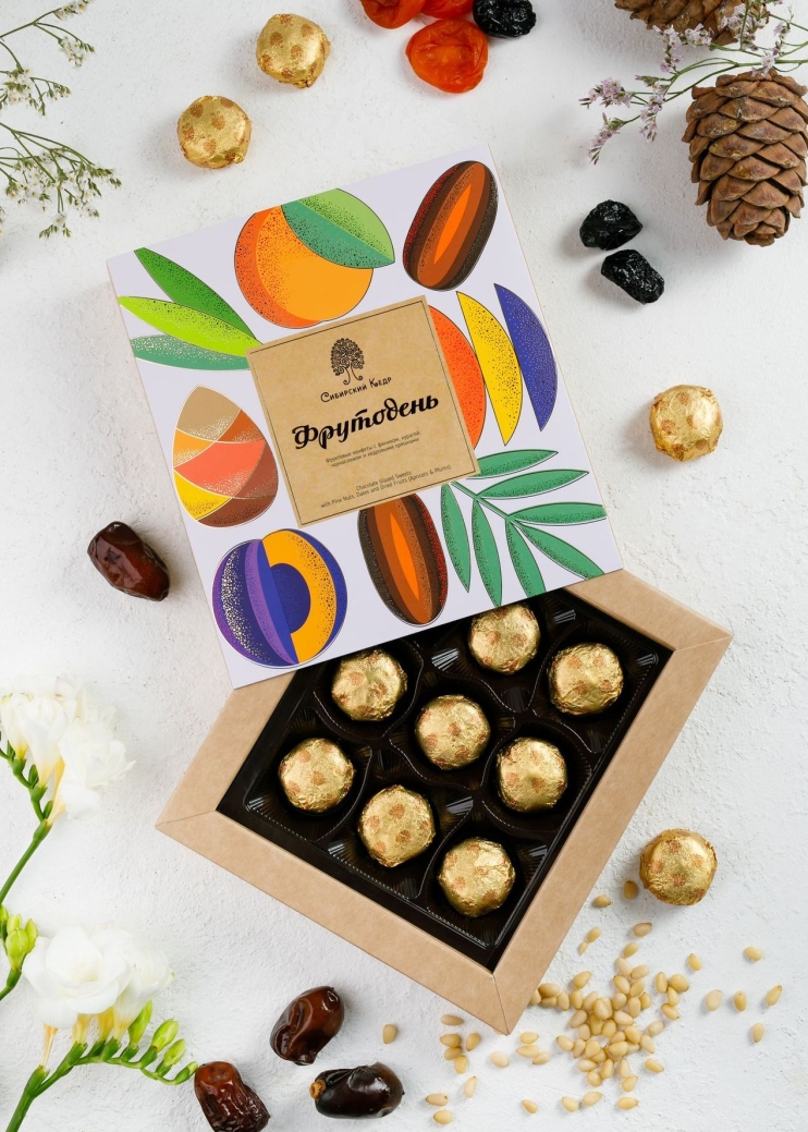 Фруктовые конфеты «Фрутодень», 120 г — с кедровыми орехами, финиками, курагой и черносливом