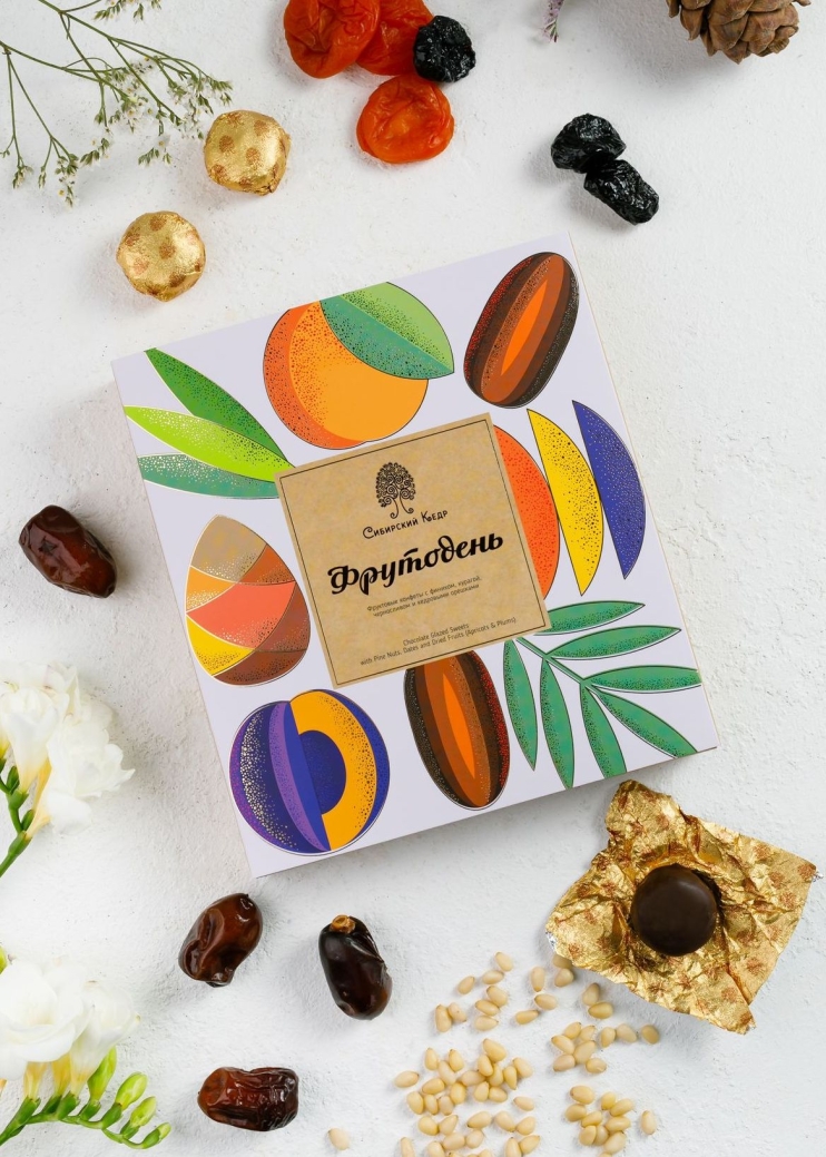 Фруктовые конфеты «Фрутодень», 120 г — с кедровыми орехами, финиками, курагой и черносливом
