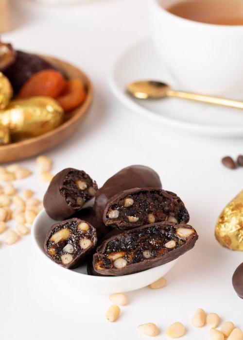 Фруктовые конфеты «Фрутодень», 120 г - с кедровыми орехами, финиками, курагой и черносливом