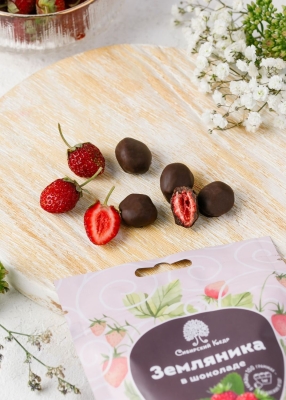 Земляника в шоколаде, 100 г