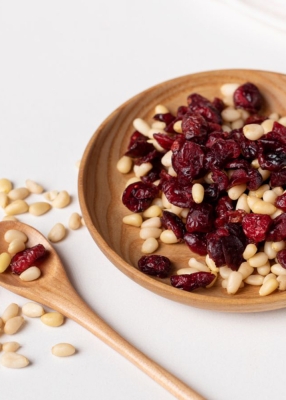 Смесь ядра кедрового ореха и клюквы вяленой, 150 г