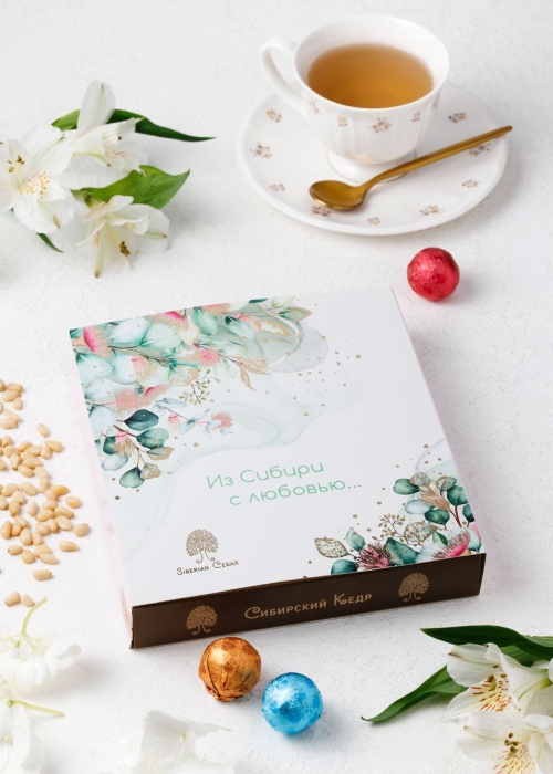 Кедровый грильяж ассорти, 120 г — клюква, черника, облепиха  | весенняя обложка