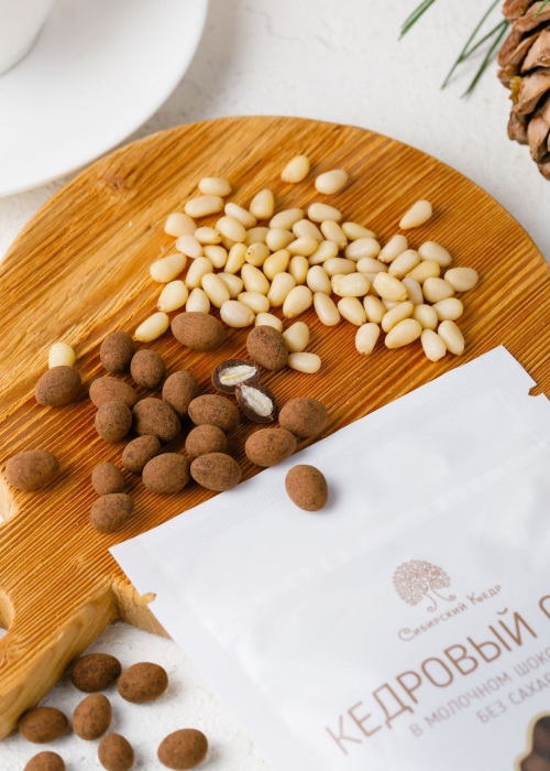 Ядро кедрового ореха в молочном шоколаде без сахара, 60 г