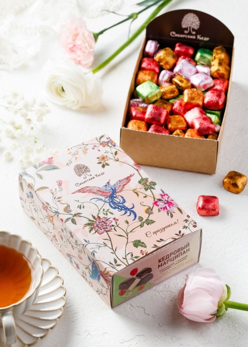★ Кедровый марципан ассорти, 600 г | шоу-бокс | весенняя обложка